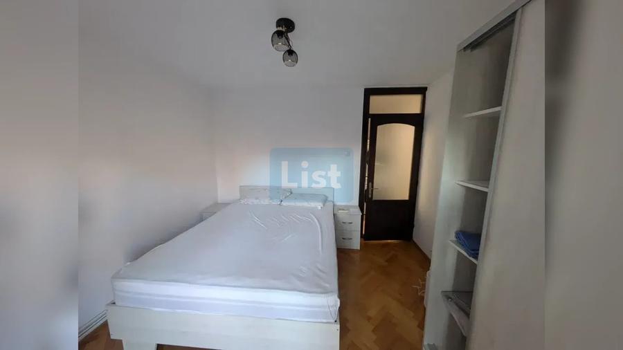 Apartament cu 2 camere decomandat în Zorilor