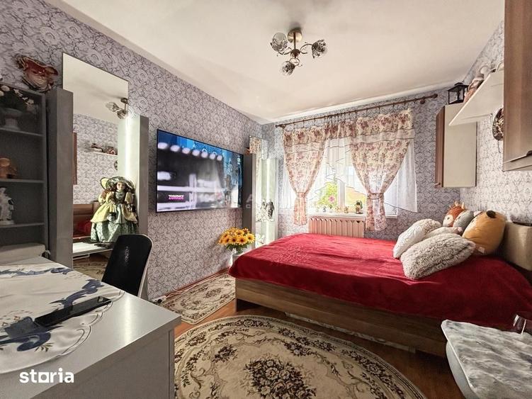 Apartament cu 3 camere decomandat în Rogerius