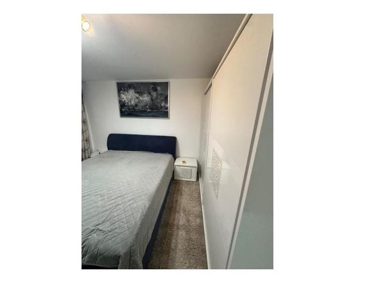Apartament cu 4 camere decomandat în Rahova