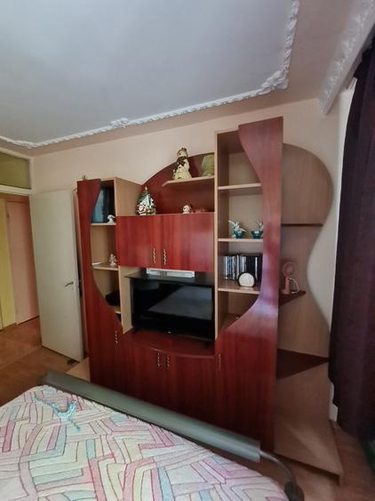 AP. 3 CAM. DEC., CENTRALA PROPRIE, BLOC '84 - 9