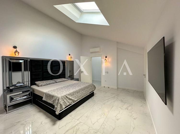 Penthouse cu 4 camere decomandat, mobilat în Giroc