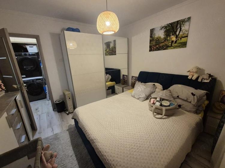 Apartament cu 2 camere decomandat în Trivale