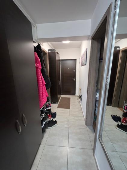 Apartament cu 3 camere semidecomandat, mobilat în 1 Decembrie 1918