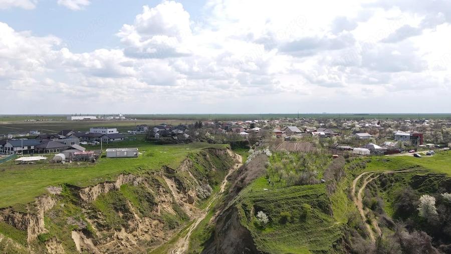 Teren de 3000 mp, în Ciulnița