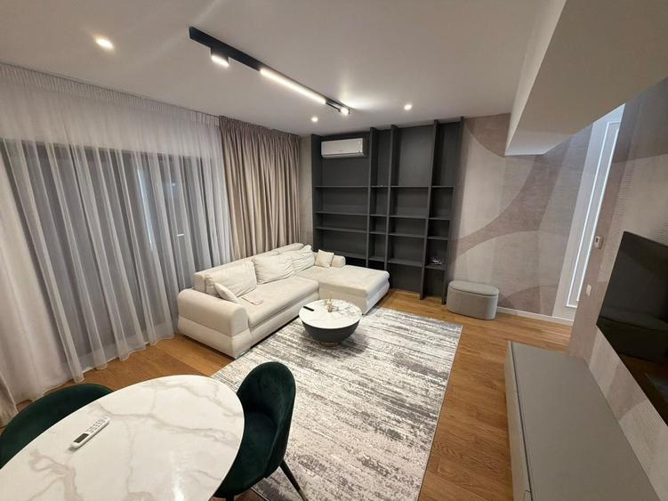 Apartament cu 3 camere decomandat, mobilat în Cotroceni