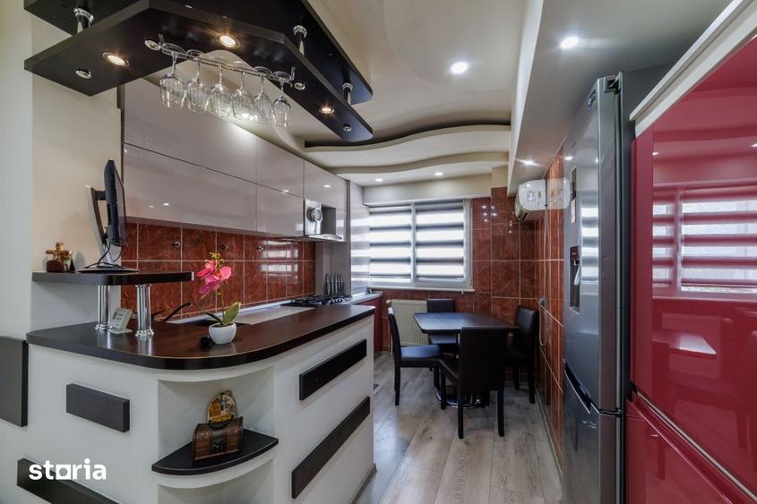 Apartament cu 3 camere decomandat, mobilat în Prundu