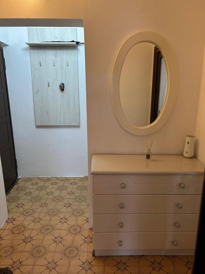 Inchiriez apartament 2 camere complet utilat ,ultracentral, zona piata Moldovei. - 4