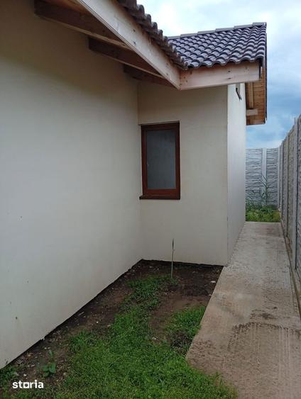 Casa de vanzare in Bujac - 3