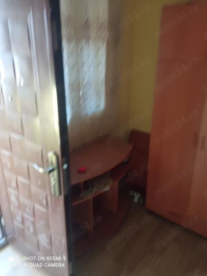 Casă cu 3 camere cu Teren 1000 Mp în Varnița