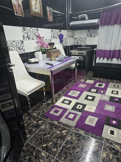 Apartament cu 2 camere decomandat în Timpuri Noi