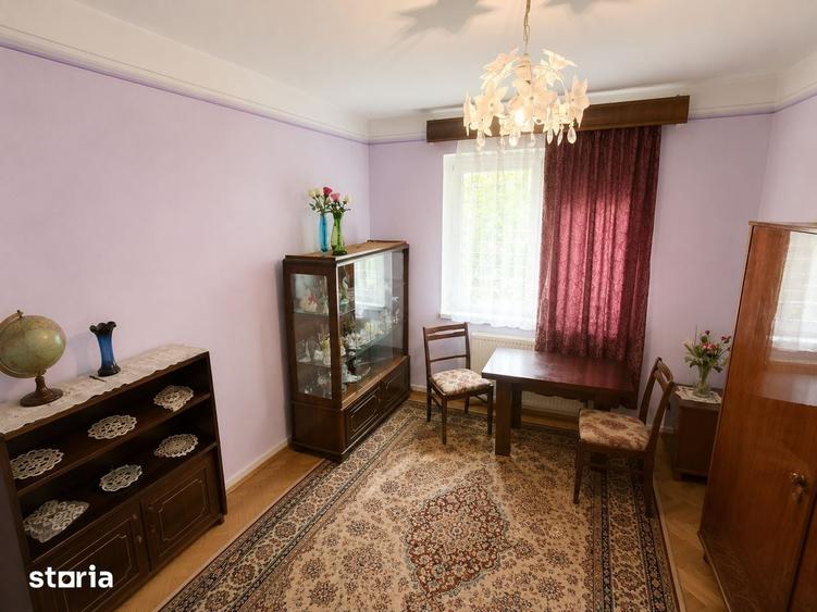Apartament cu 3 camere decomandat în Banca Națională