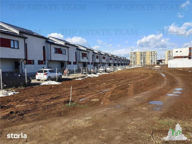 Teren de 827 mp, în Militari