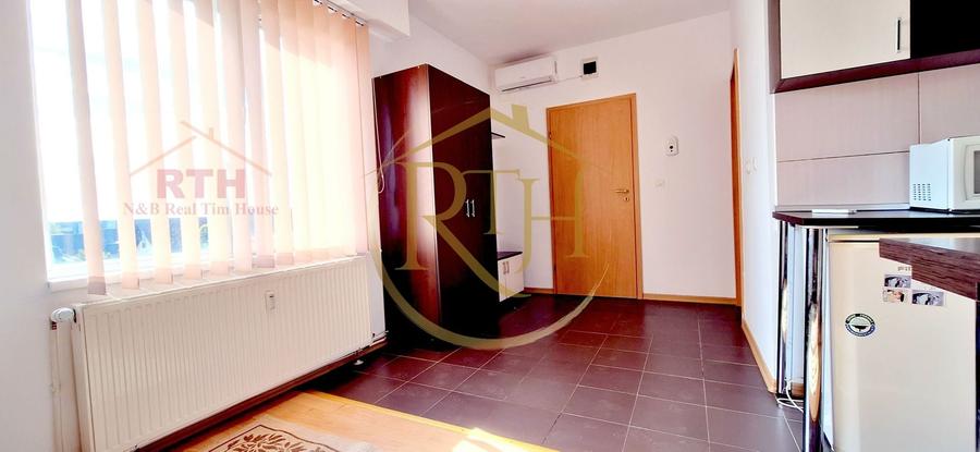 Garsonieră semidecomandată, mobilată în Soarelui