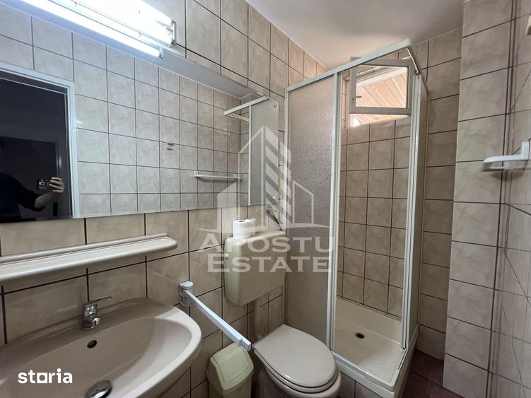 Apartament cu 4 camere în Central