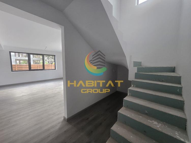 Duplex cu 3 camere cu Canalizare în Central