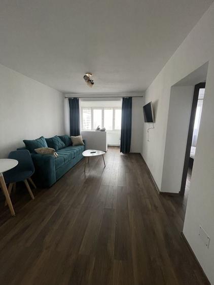 Apartament cu 2 camere decomandat în 9 Mai