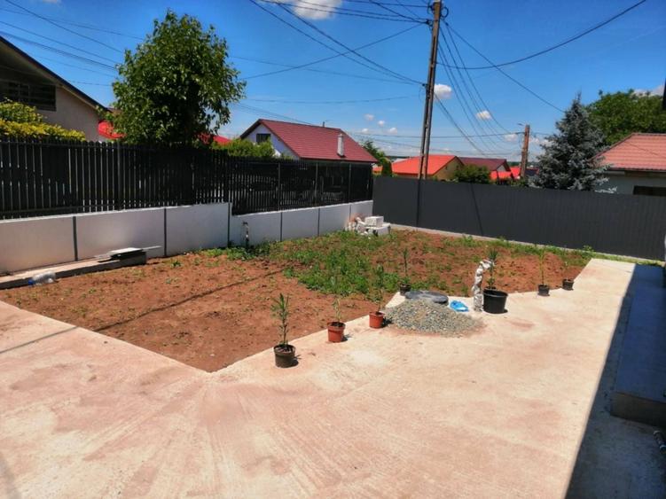 Casă cu 3 camere cu Teren 420 Mp în Valu lui Traian