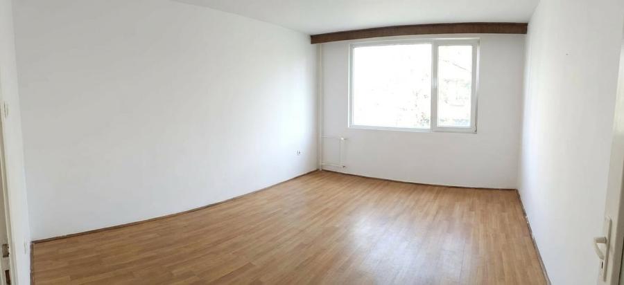 Apartament cu 2 camere decomandat în Drumul Taberei