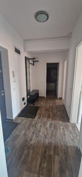 Apartament cu 2 camere decomandat, mobilat în Brâncoveanu