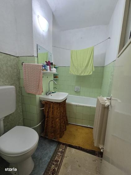 3 Camere confort 1 decomandate Capatul lui 4 - 9