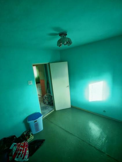 Apartament cu 4 camere decomandat în Inel II