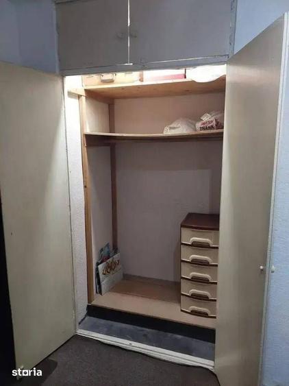 Apartament cu 3 camere în Rahova