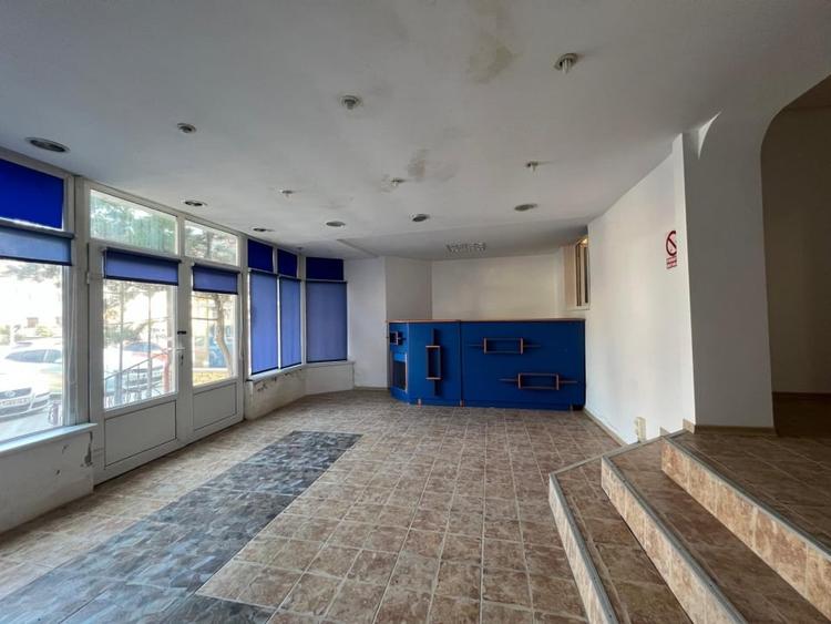 Spațiu comercial, de 160 mp, în Mangalia
