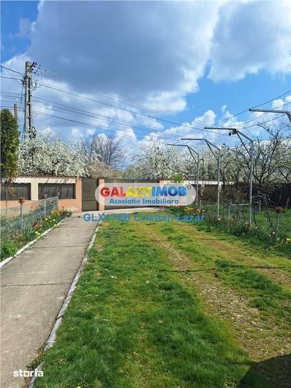 Casă cu 5 camere cu Teren 3190 Mp în Răcari