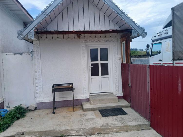 Casă cu 3 camere în Fălticeni