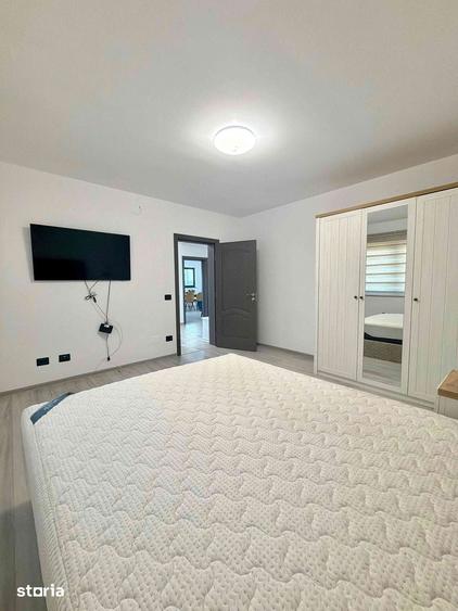 Casă cu 3 camere cu Teren 500 Mp în Letea Veche