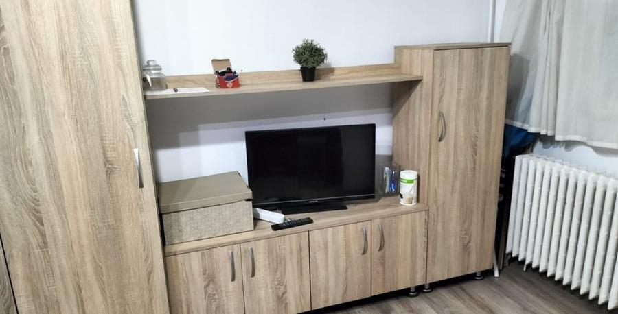 Garsonieră semidecomandată în Teiul Doamnei