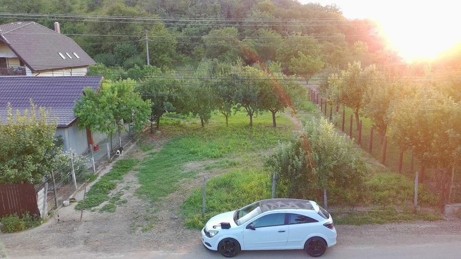 Teren de 3570 mp, în Vernești