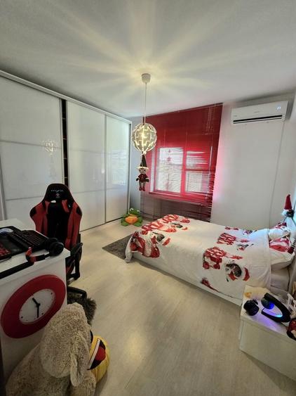 Duplex cu 3 camere cu Canalizare în Balotești