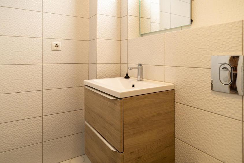 Apartament cu 2 camere semidecomandat în Bună Ziua