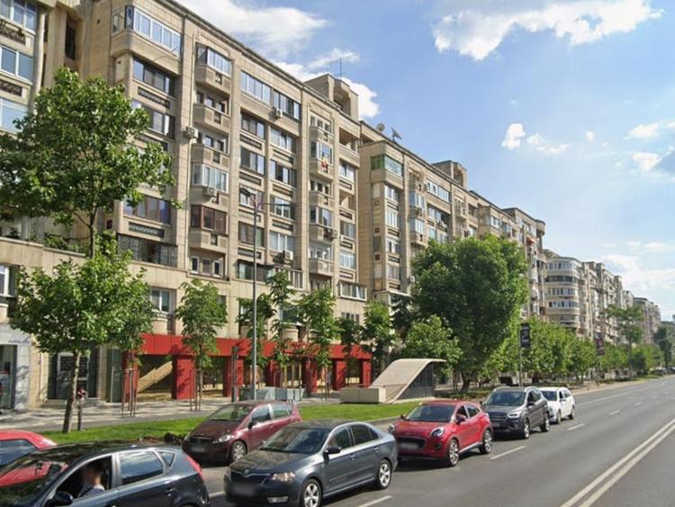 Spațiu comercial, de 98 mp, în Decebal