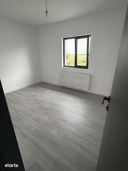Casă individuală cu 5 camere cu Canalizare în Ciorogârla