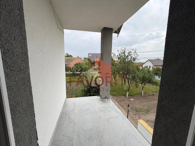 Casă cu 2 camere cu Teren 590 Mp în Becicherecu Mic