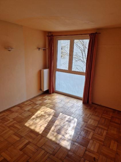 Apartament cu 4 camere semidecomandat în Nicolae Grigorescu