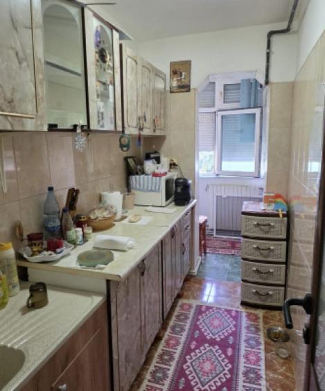 Apartament cu 2 camere decomandat în 23 August