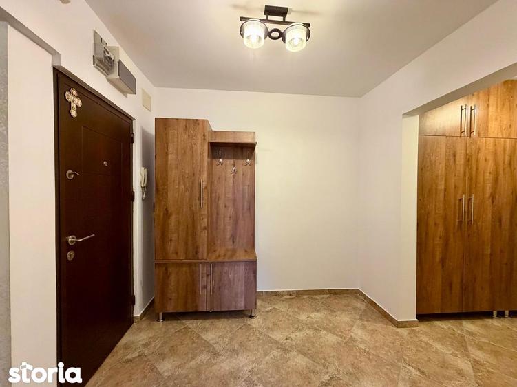 Apartament cu 3 camere decomandat, mobilat în Mircea cel Bătrân
