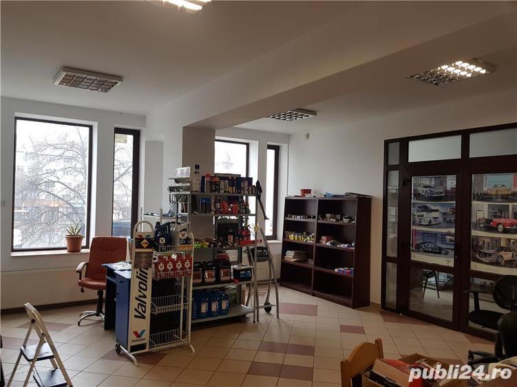Spațiu comercial, de 100 mp, în Târgu Neamț