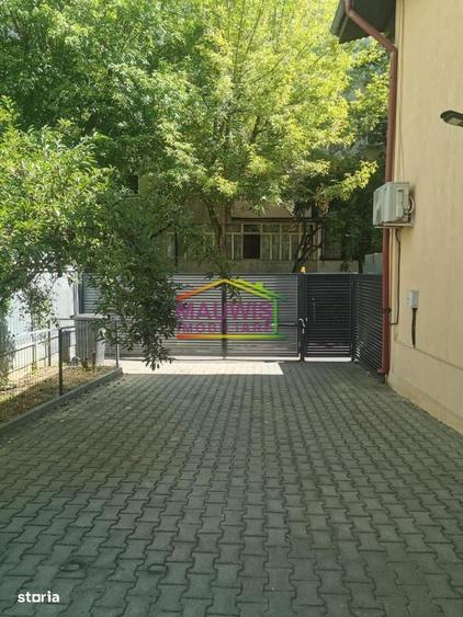Spațiu comercial, de 110 mp, în Apărătorii Patriei
