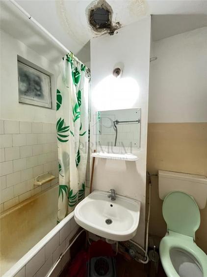Apartament cu 2 camere semidecomandat în Cetății