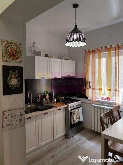 Apartament cu 2 camere decomandat în Foișorul de Foc