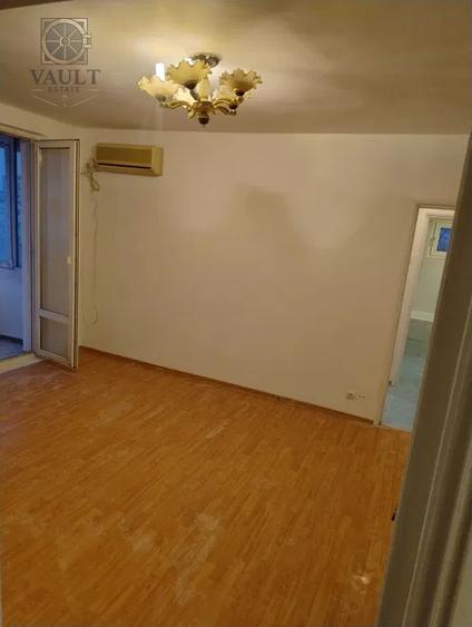 Apartament cu 2 camere semidecomandat în Giurgiului
