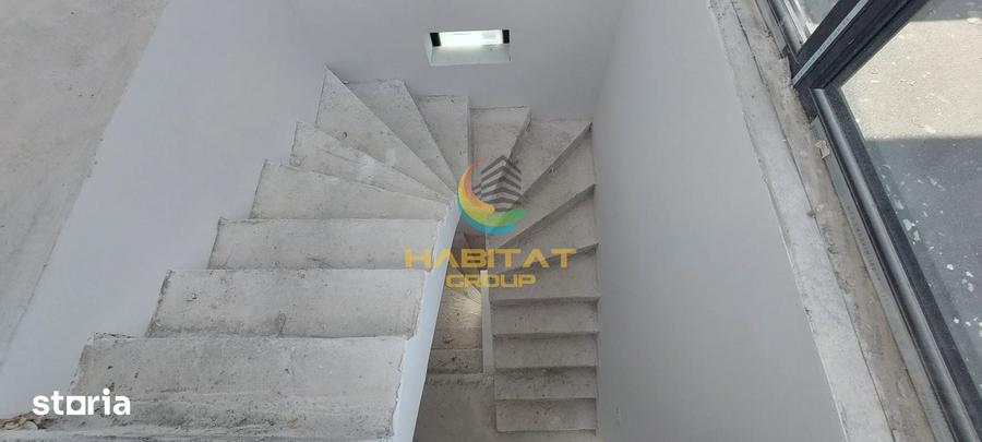 Casă cu 4 camere cu Teren 180 Mp în Central