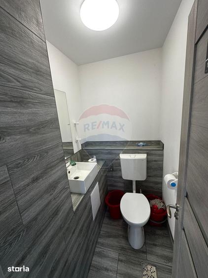 Spațiu comercial, de 84.2 mp, în Central