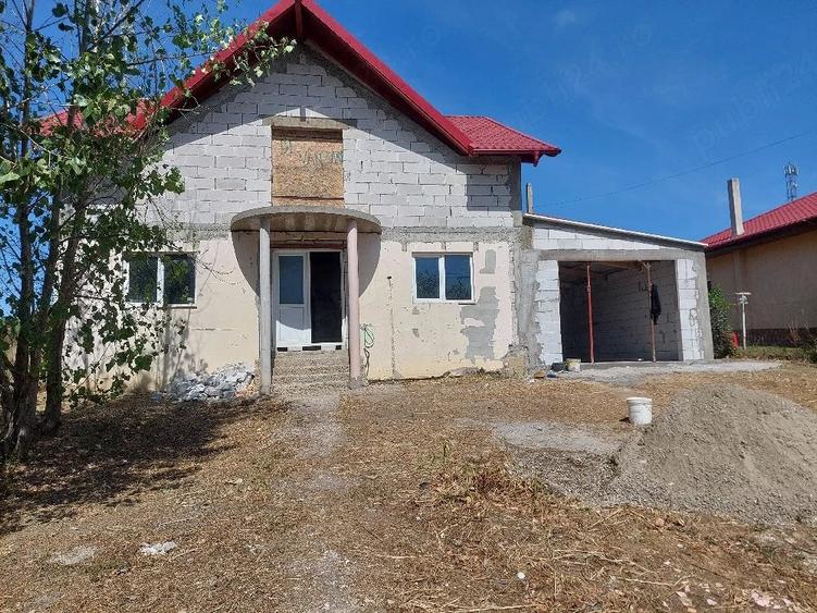 casa cu masarda si garaj - 10