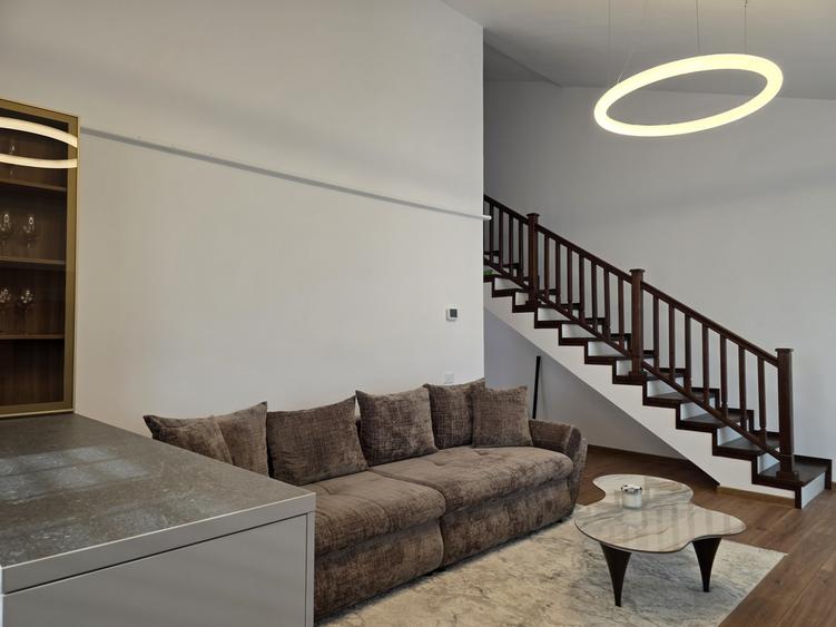 Apartament cu 3 camere decomandat în Sânpetru