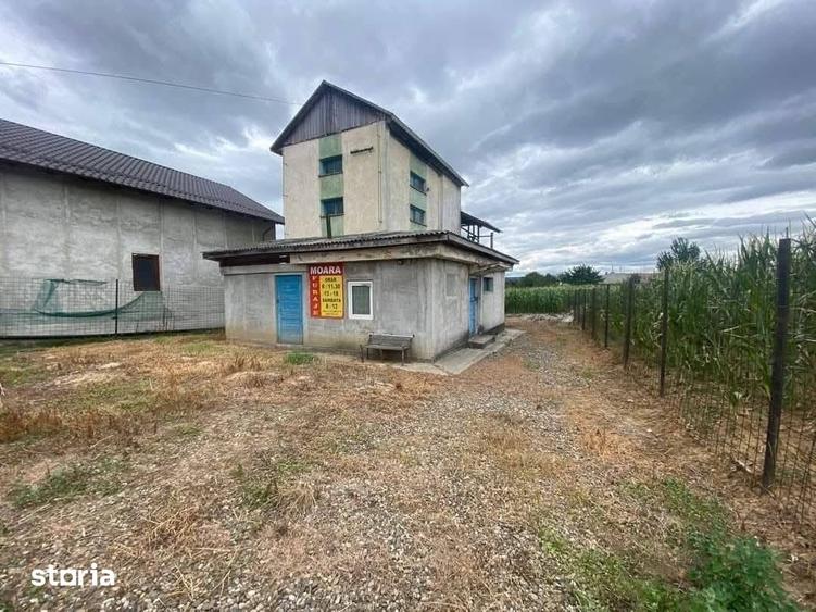 Spațiu comercial, de 120 mp, în Central